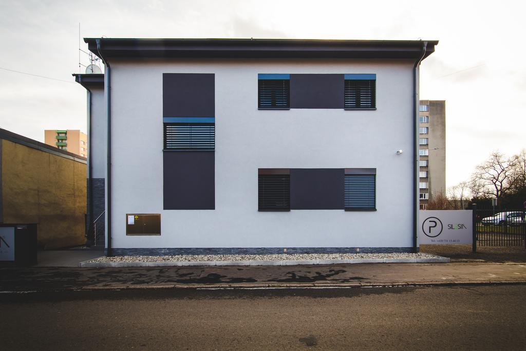 Silesia Residence Ostrava Eksteriør bilde The new building of the Institute of Photonics